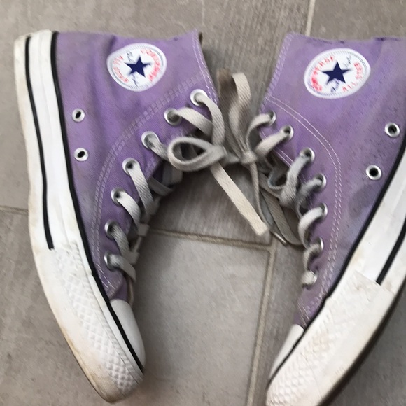 Converse shoes - Picture 3 of 4